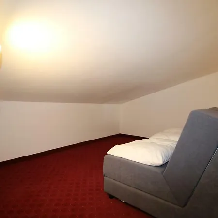 Dani * Малинска