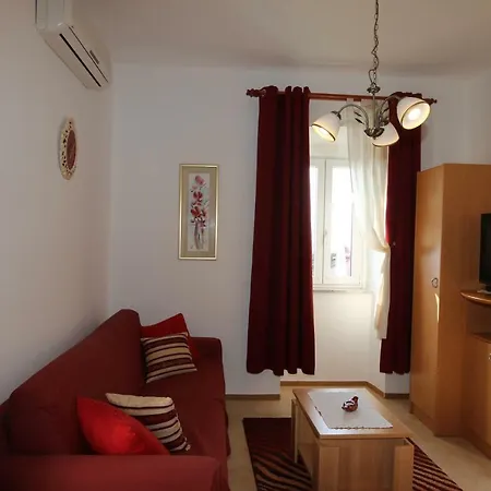 Apartment Dani Malinska