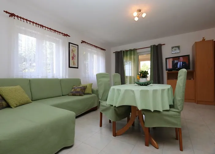 Dani Apartamento Malinska