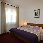 Dani * 马林斯卡