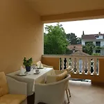 Dani 公寓 *